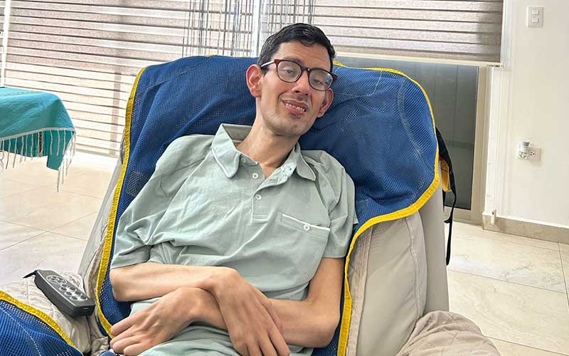 ela-la-ela-no-impidio-que-beto-celebrara-35-anos-de-vida