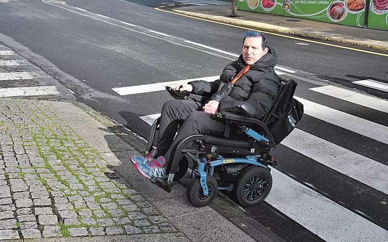 ela-tengo-vida-propia-si-las-calles-me-lo-permiten-la-vida-en-silla-de-ruedas