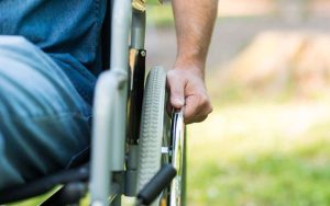 Un estudio revela que la ELA podría detectarse con un simple análisis de sangre